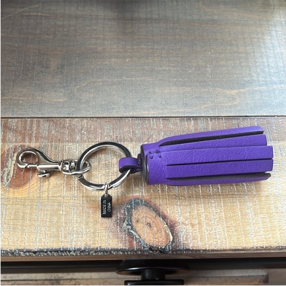 Coach Leather Tassel Bag Charm EUC - Picture 4 of 5